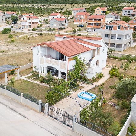 Apartment Larisa Gornji Karin Kültér fotó